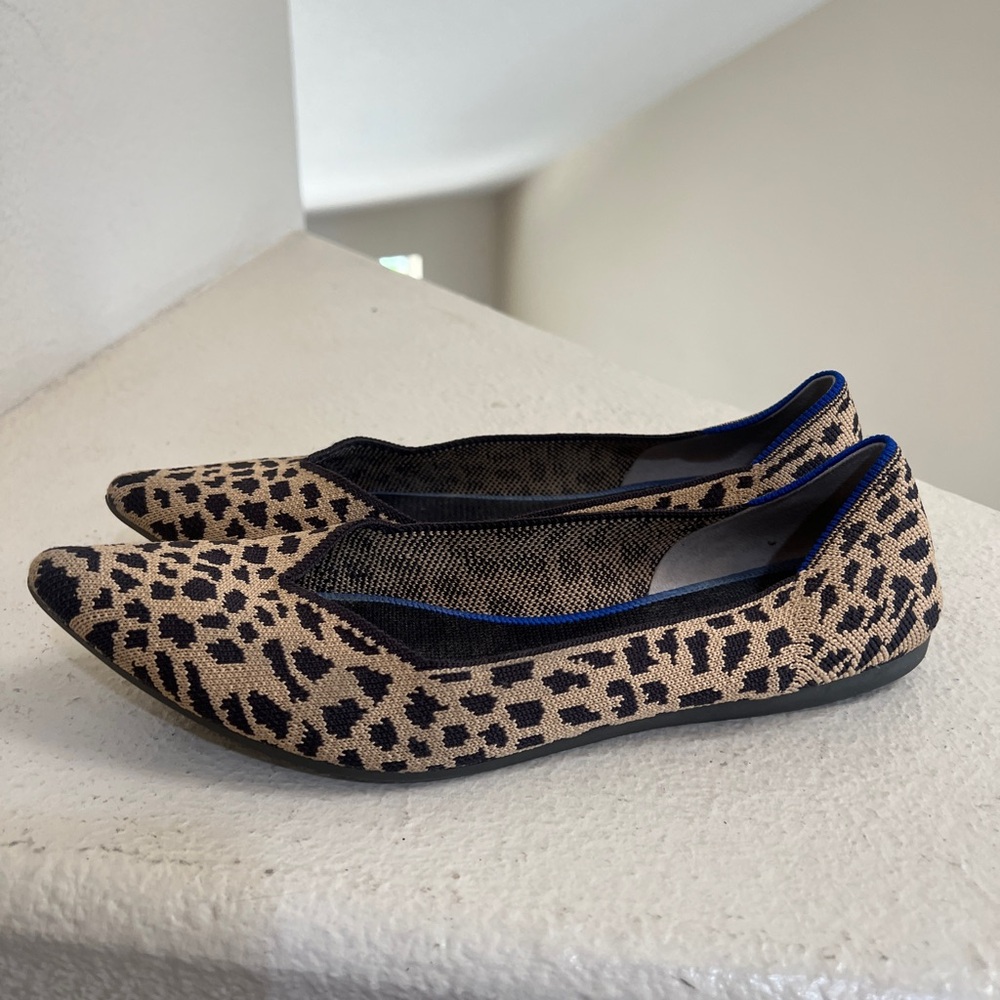 RARE RETIRED‎ Rothys The Point Leopard Print Tan Women US 10 Luxury Flats